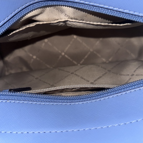 Michael Kors Studded Bag/Crossbody - Picture 7 of 8